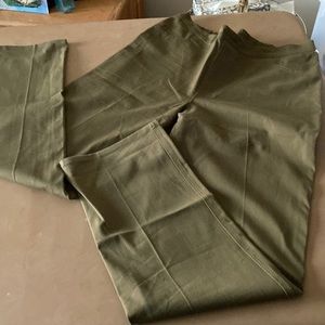 NWOT ISAAC MIZRAHI LIVE! Olive Green, size 16